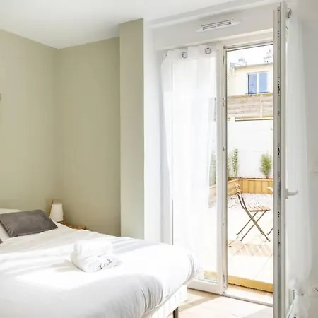 Apartment La Jument: Unique/ Magnifique Studio Avec Terrasse, Proche Des Facs Et Du Centre-ville Brest